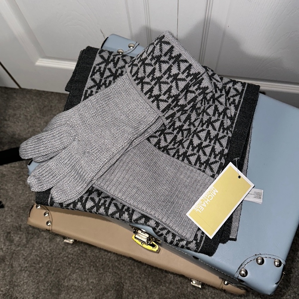 Michael Kors Grey Hat, Gloves, & Scarf Set